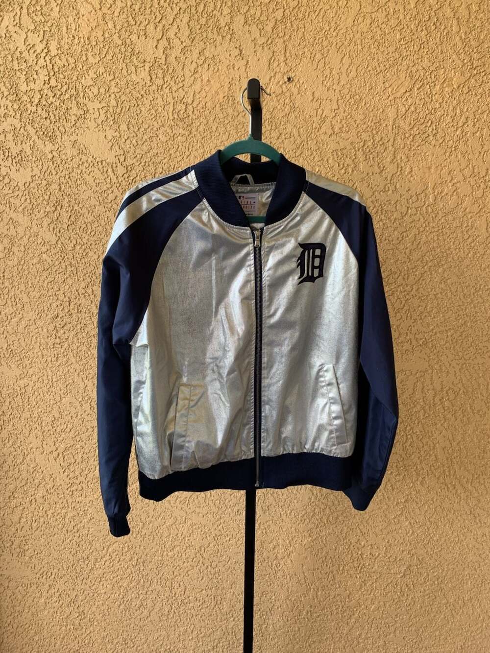 Detroit Tigers MLB Genuine Merchandise by Carl Banks Bomber Jacket XL